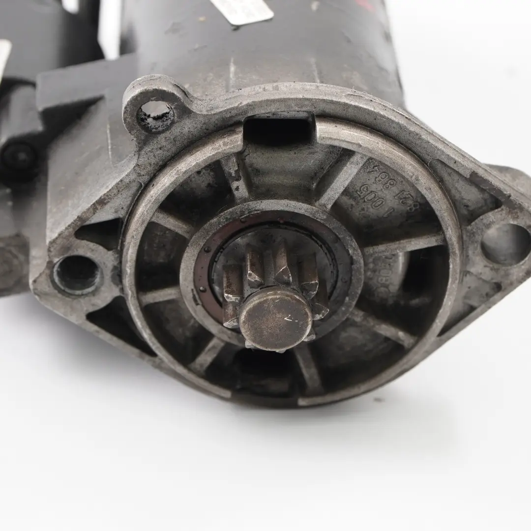 Rozrusznik Silnika Diesel do Volkswagen LT 2.5 Touareg 3.0 TDI o numerze 069911023MX Volkswagen LT 2.5 Touareg 3.0 TDI Rozrusznik Silnika Diesel - SKU 069911023MX - Numer Części 069911023MX