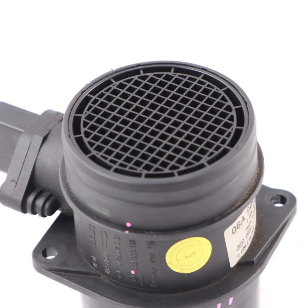 8N A3 8L Air Flow Mass Meter Sensor to Audi TT with Part number 06A906461M Audi TT 8N A3 8L Air Flow Mass Meter Sensor - SKU 06A906461M - Part number 06A906461M