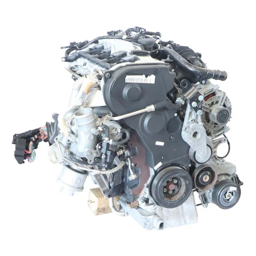 Audi A4 B7 2.0 TFSI Quattro Motor Desnudo BGB 200HP con 149 000 km, GARANTÍA - SKU 06D100031SX - Número de pieza 06D100031SX