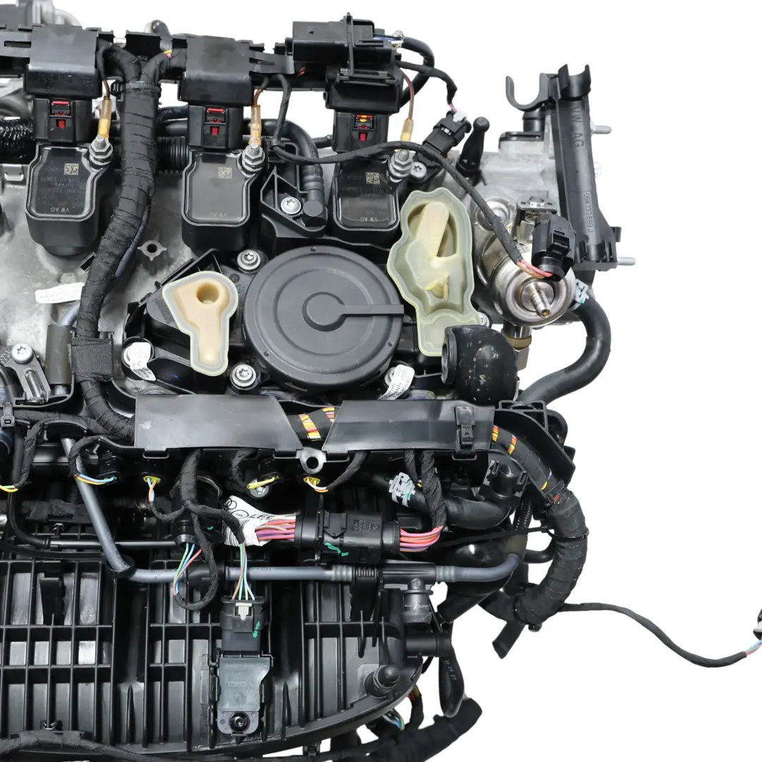 Motore Nudo DLVA 2.0 TFSI 40 TFSI 190HP 69 000 km, GARANZIA per Audi A4 B9 A5 F5 con numero di parte 06L100033S Audi A4 B9 A5 F5 Motore Nudo DLVA 2.0 TFSI 40 TFSI 190HP 69 000 km, GARANZIA - SKU 06L100033S - Numero di parte 06L100033S