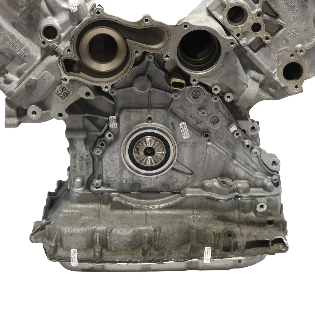 Silnik Goły Słupek DECA 2.9 TFSI Quattro 450 KM do Audi RS4 B9 RS5 F5 o numerze 06M100031C Audi RS4 B9 RS5 F5 Silnik Goły Słupek DECA 2.9 TFSI Quattro 450 KM - SKU 06M100031C - Numer Części 06M100031C