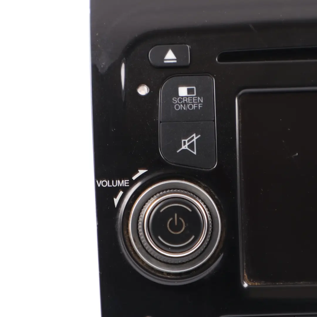 Radio CD Player Citroen Relay Peugeot Boxer Unit Fiat 250 VP2 DAB to with Part number 07355857920 Radio CD Player Citroen Relay Peugeot Boxer Unit Fiat 250 VP2 DAB - SKU 07355857920 - Part number 07355857920