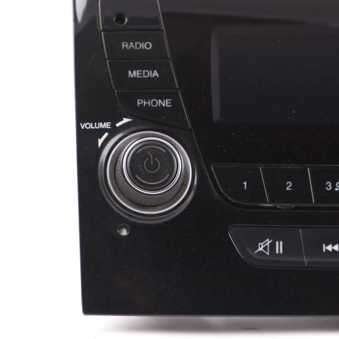 Citroen Relay Peugeot Boxer Radio Player Bluetooth Head Unit to with Part number 07356232350 Citroen Relay Peugeot Boxer Radio Player Bluetooth Head Unit - SKU 07356232350 - Part number 07356232350