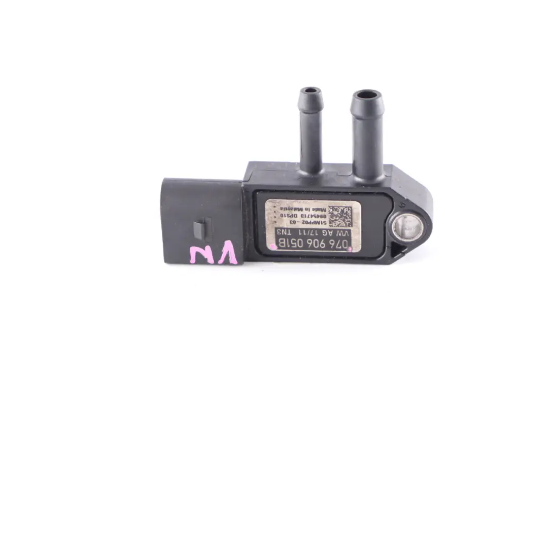 DPF Capteur de pression différentielle 076906051A pour Volkswagen VW Audi Skoda à propos du numéro de pièce 076906051B Volkswagen VW Audi Skoda DPF Capteur de pression différentielle 076906051A - SKU 076906051B - Numéro de pièce 076906051B