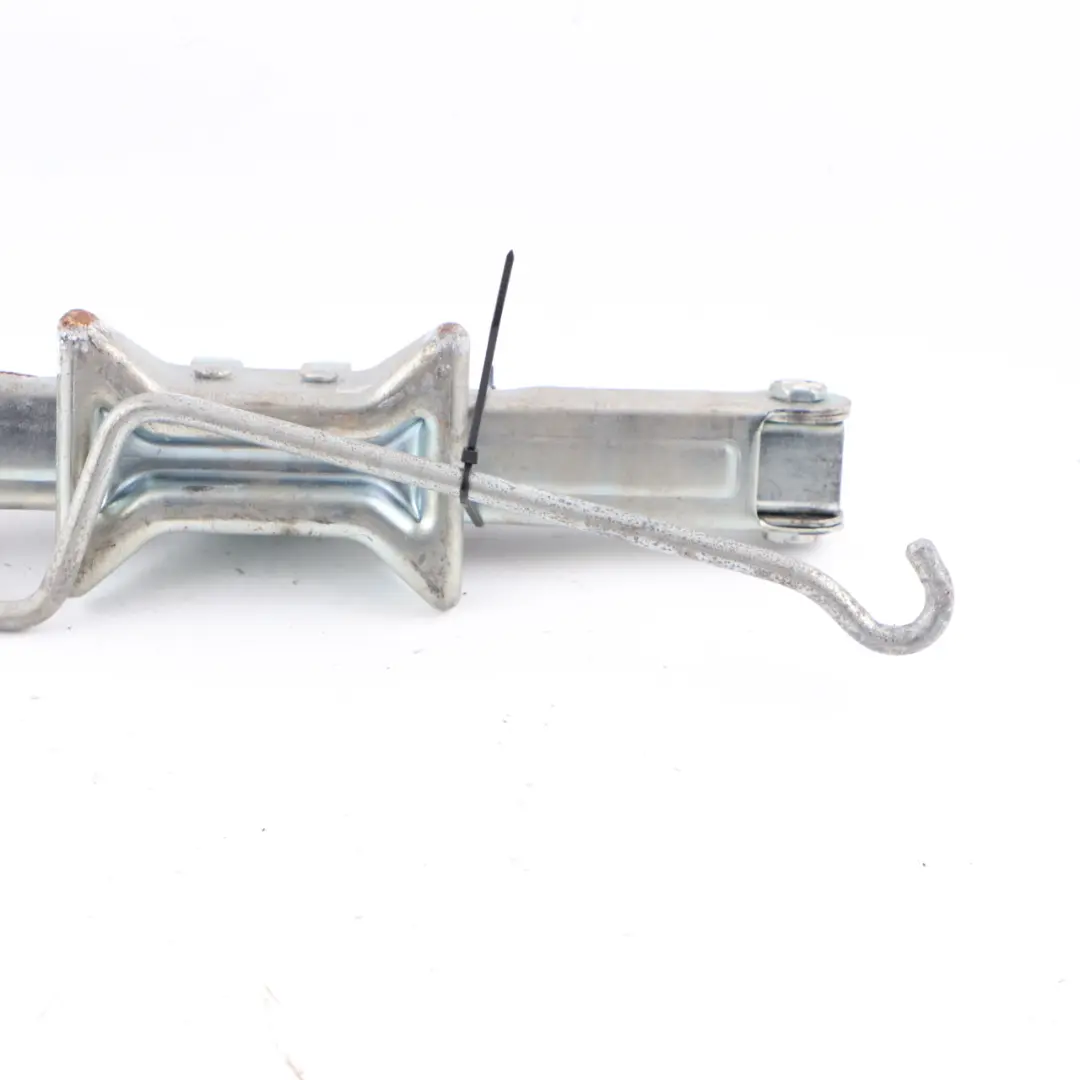 LS400 Car Lifting Jack Tool Emergency Wheel Lifter to Lexus with Part number 09111-22060 Lexus LS400 Car Lifting Jack Tool Emergency Wheel Lifter - SKU 09111-22060 - Part number 09111-22060