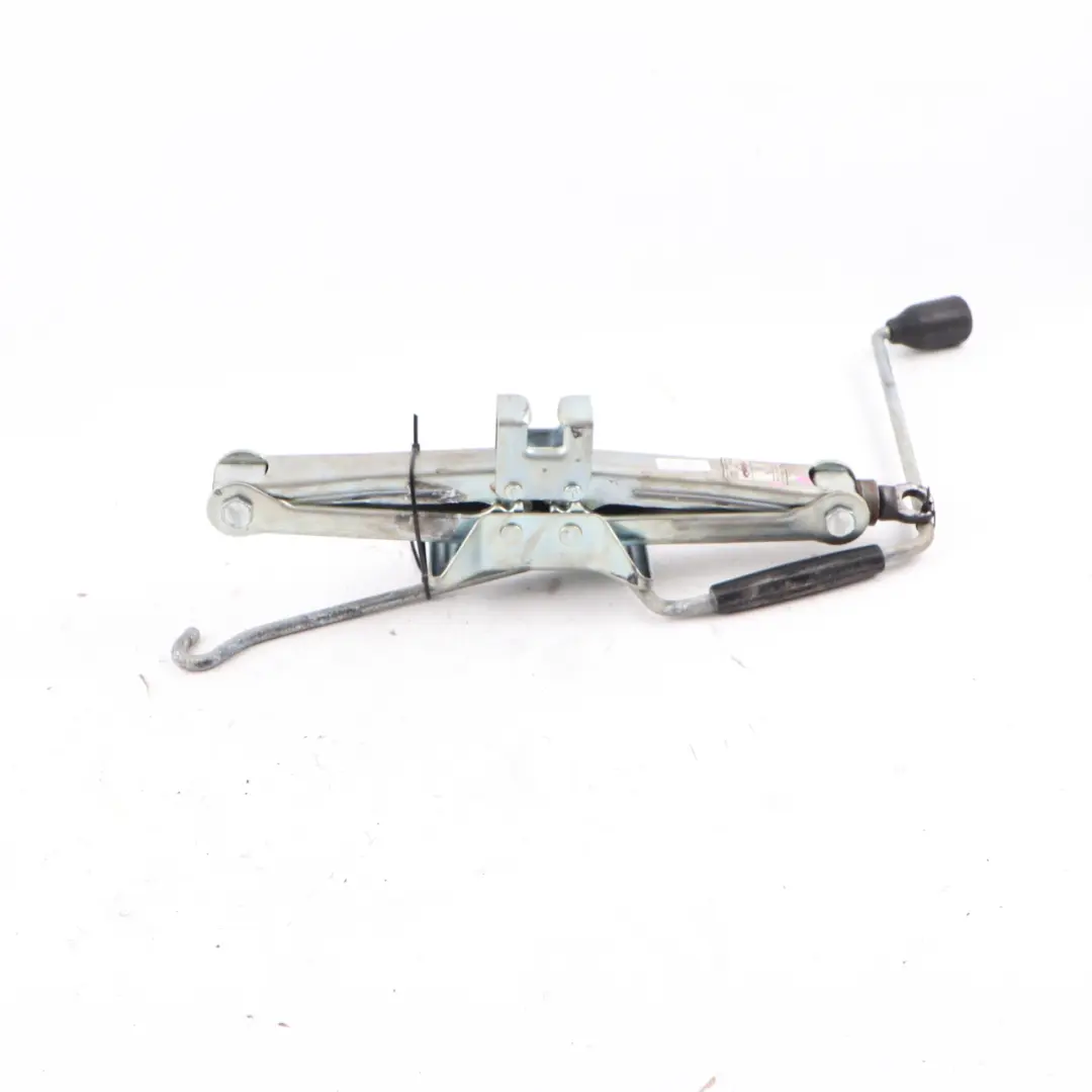 LS400 Car Lifting Jack Tool Emergency Wheel Lifter to Lexus with Part number 09111-22060 Lexus LS400 Car Lifting Jack Tool Emergency Wheel Lifter - SKU 09111-22060 - Part number 09111-22060