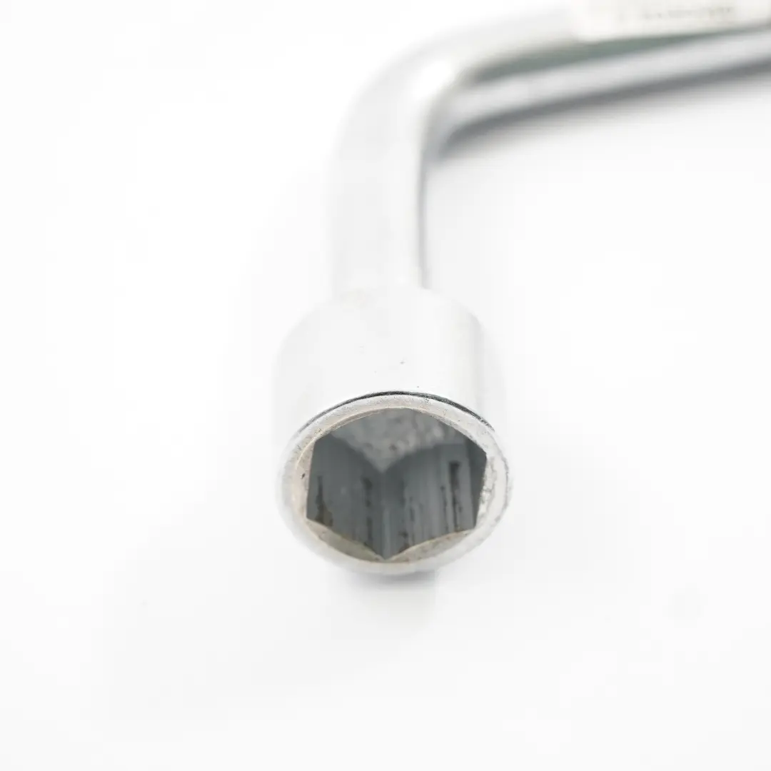 Toyota Rav 4 Chiave ruota dado bulloni chiave accessori strumento - SKU 0915040010 - Numero di parte 0915040010