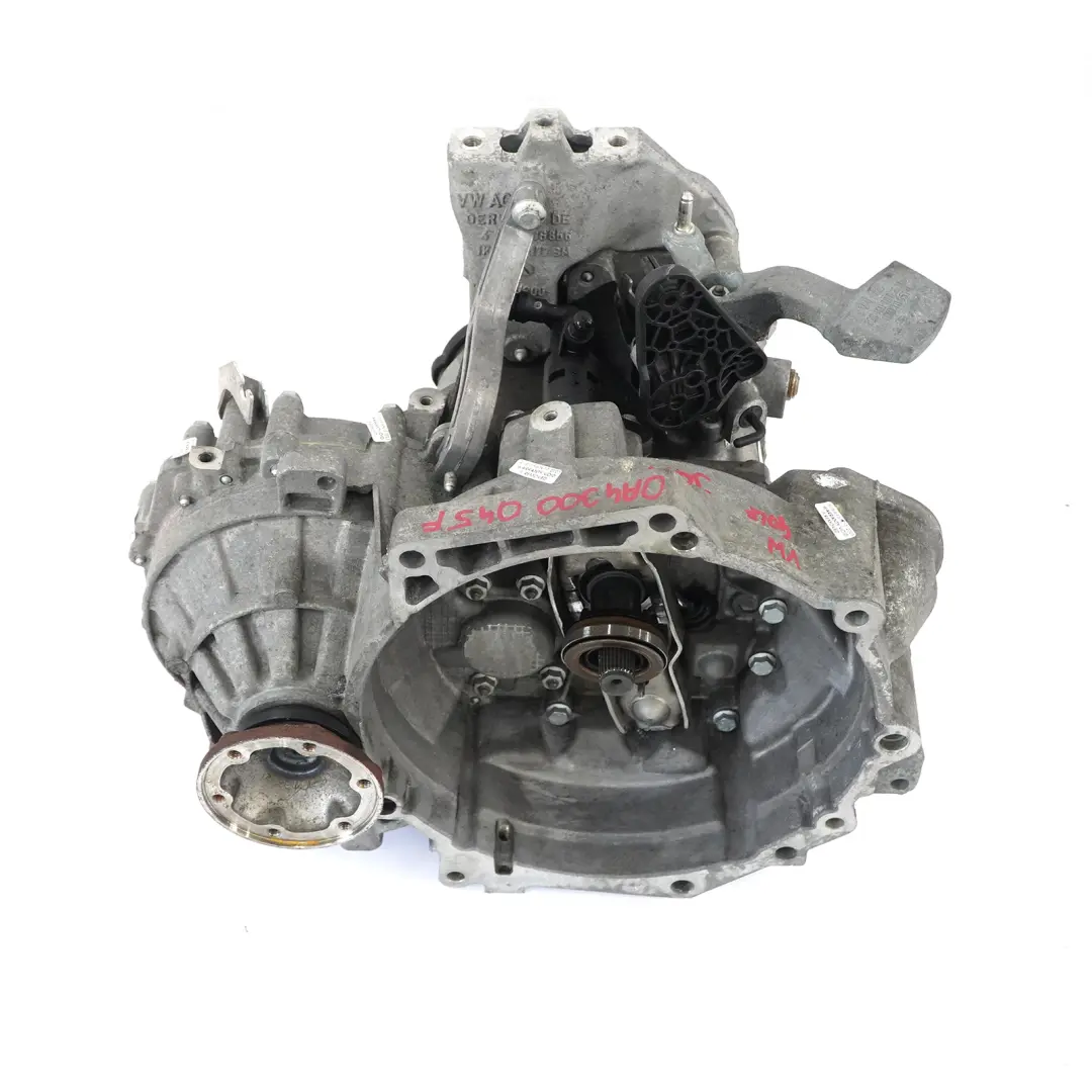 Skrzynia Biegów JCX do Volkswagen Golf Plus 5 1.9 TDI o numerze 0A4300045F Volkswagen Golf Plus 5 1.9 TDI Skrzynia Biegów JCX - SKU 0A4300045F - Numer Części 0A4300045F