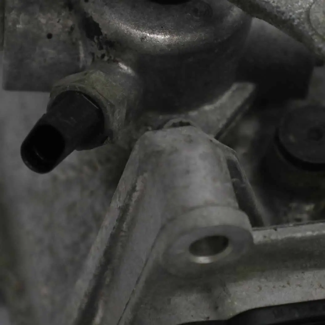 Manual Gearbox Volkswagen VW Golf 6 2.0 TDI 5 Speed KQM WARRANTY - SKU 0A4300045S - Part number 0A4300045S
