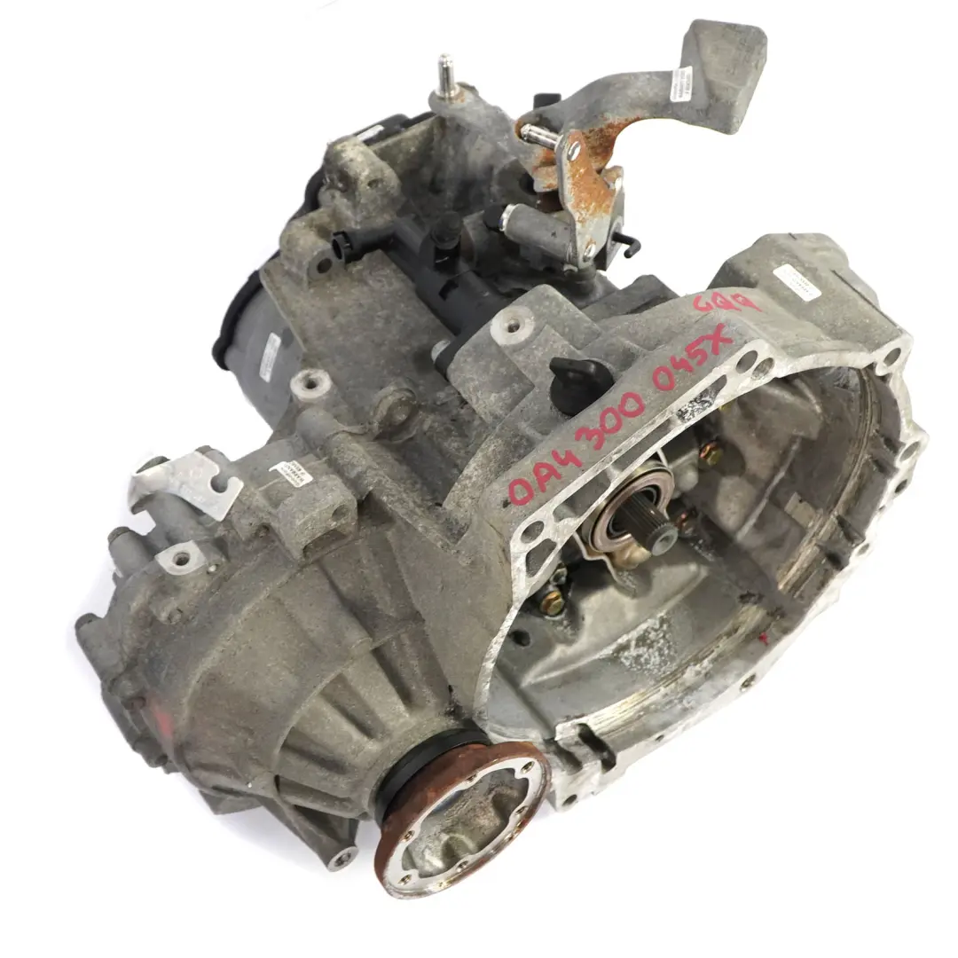 Cambio Manuale 1.9 TDI 5 Velocità GQQ GARANZIA per VW Volkswagen Golf 5 con numero di parte 0A4300045X VW Volkswagen Golf 5 Cambio Manuale 1.9 TDI 5 Velocità GQQ GARANZIA - SKU 0A4300045X - Numero di parte 0A4300045X