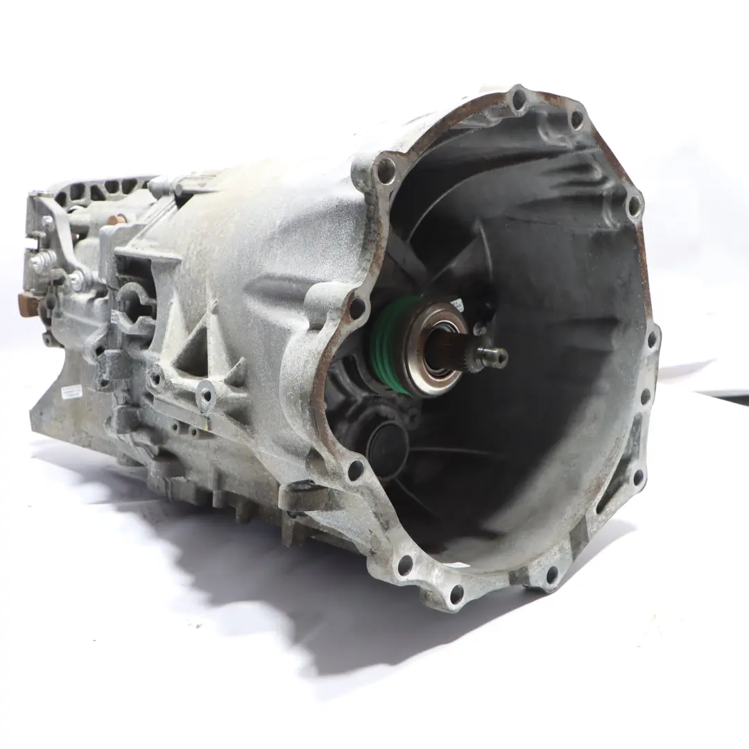 VW Volkswagen Crafter 2.5 TDI Manual Gearbox 6 Speed 711651 A9062602800 WARRANTY - SKU 0B7300040AX - Part number 0B7300040AX