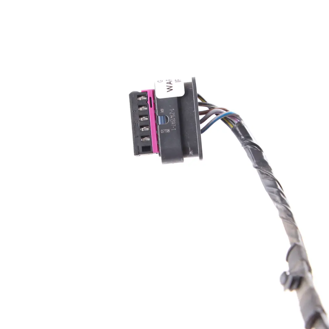 Wiązka Przewód Wtyczka Lampy Lewy Tył do BMW F20 F21 o numerze 1-2141397-1 BMW F20 F21 Wiązka Przewód Wtyczka Lampy Lewy Tył - SKU 1-2141397-1 - Numer Części 1-2141397-1