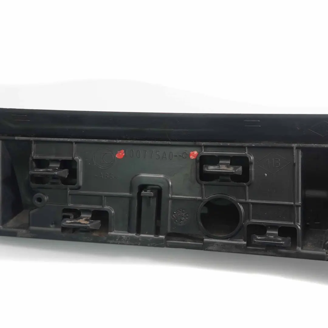 Renault Trafic III Front Hood Logo Emblem Mount Bracket Trim Panel - SKU 100775A0-C - Part number 100775A0-C