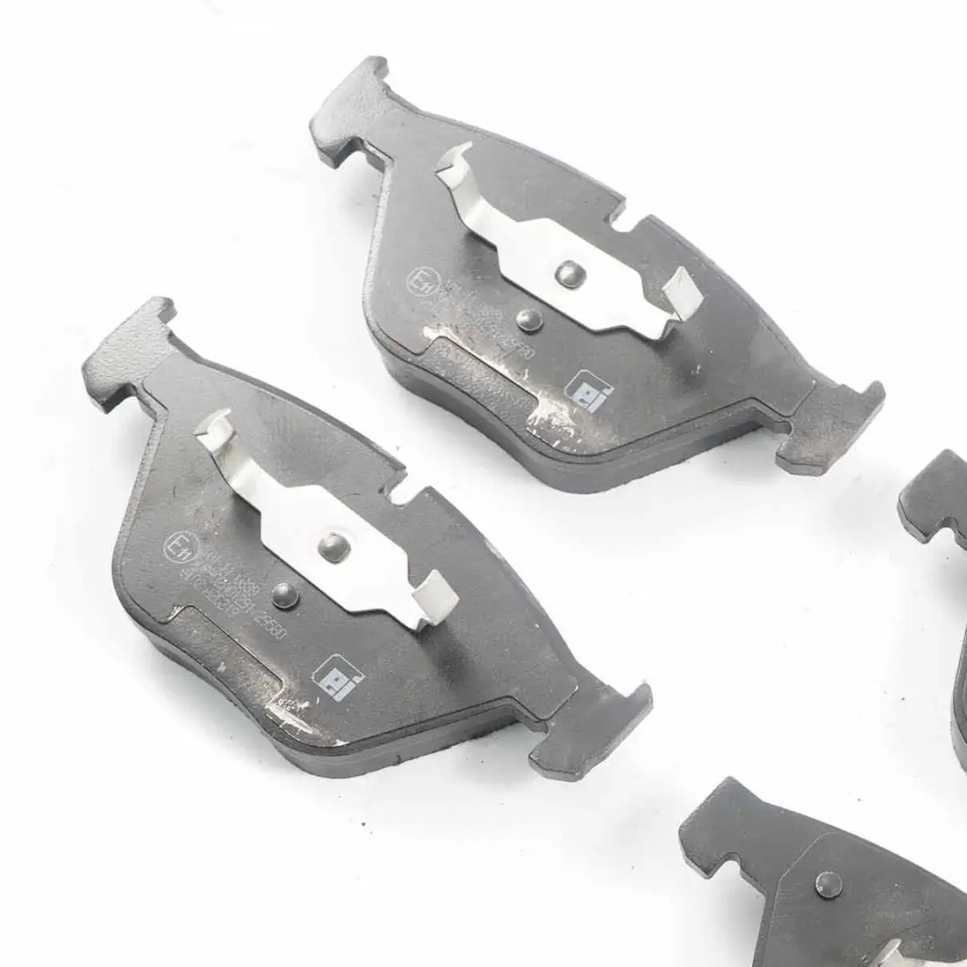 BMW E60 E63 Eicher Ruota Anteriore Sinistra Destra Pastiglie Freno Set - SKU 101110839 - Numero di parte 101110839