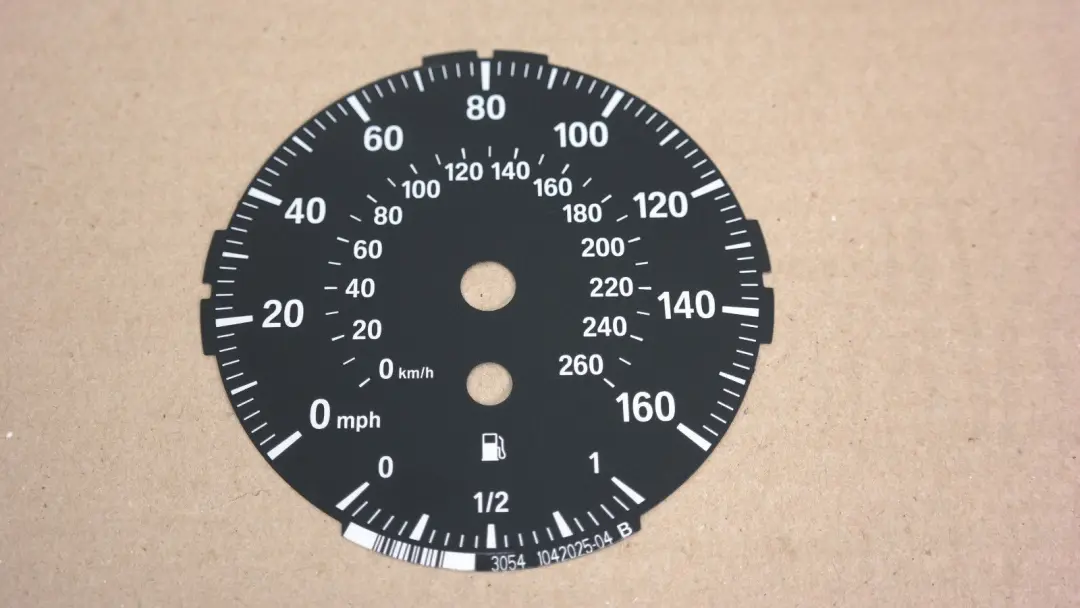 SPEEDO SPEEDOMETER CLOCKS DISC MPH PETROL to BMW 3 SERIES E90 E91 E92 E93 with Part number 1042025 BMW 3 SERIES E90 E91 E92 E93 SPEEDO SPEEDOMETER CLOCKS DISC MPH PETROL - SKU rhd-1042025 - Part number 1042025