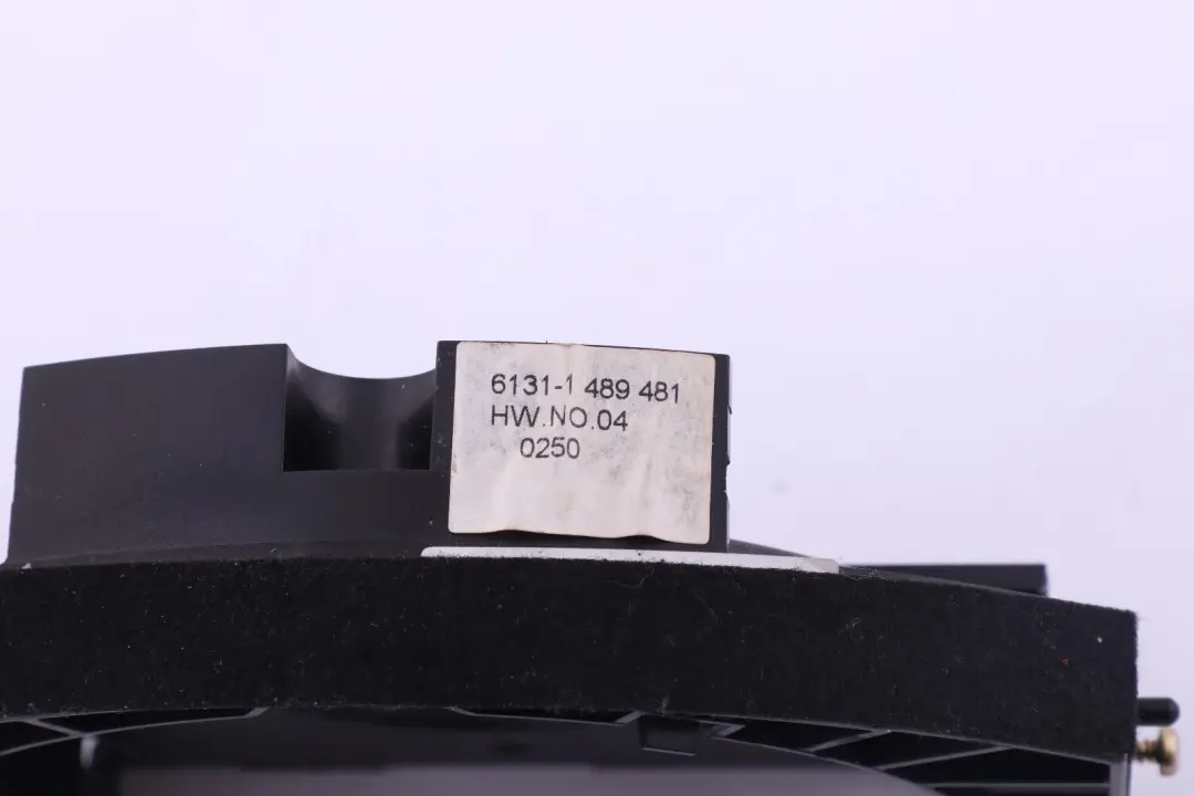 Lenkstockschalterhalterung für Blinkerhebel für BMW Mini Cooper One R50 R52 R53 mit Teilenummer 1073584 BMW Mini Cooper One R50 R52 R53 Lenkstockschalterhalterung für Blinkerhebel - SKU 1073584 - Teilenummer 1073584