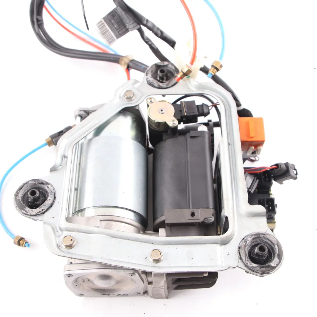 Sospensione Compressore Alimentazione Dispositivo Pompa per BMW X5 E39 E65 E53 con numero di parte 1092349 BMW X5 E39 E65 E53 Sospensione Compressore Alimentazione Dispositivo Pompa - SKU 1092349-3 - Numero di parte 1092349