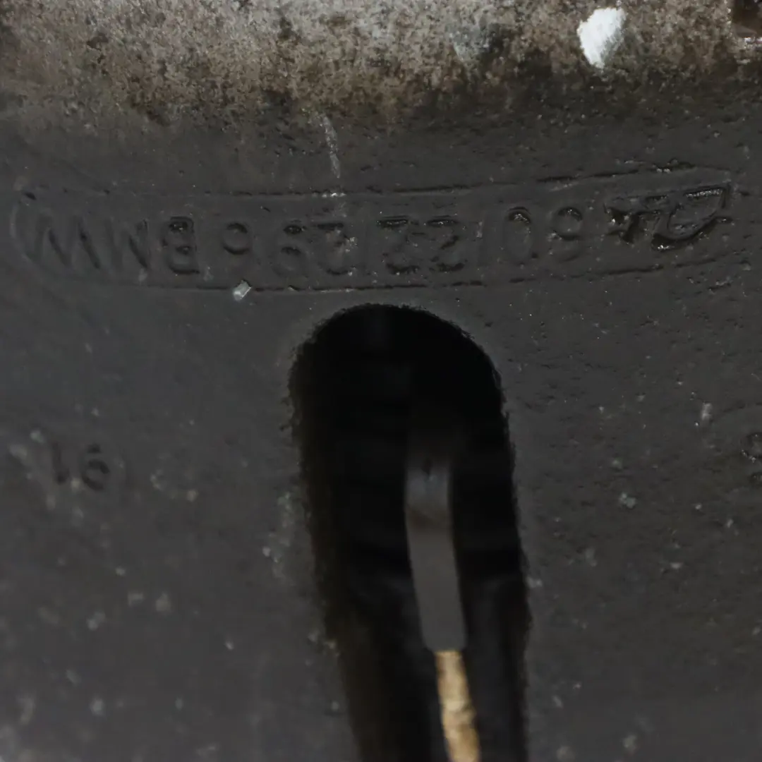 BMW E39 Piasta Zwrotnica Zawieszenie Koła Lewy Przód - SKU 1092853 - Numer Części 1092853