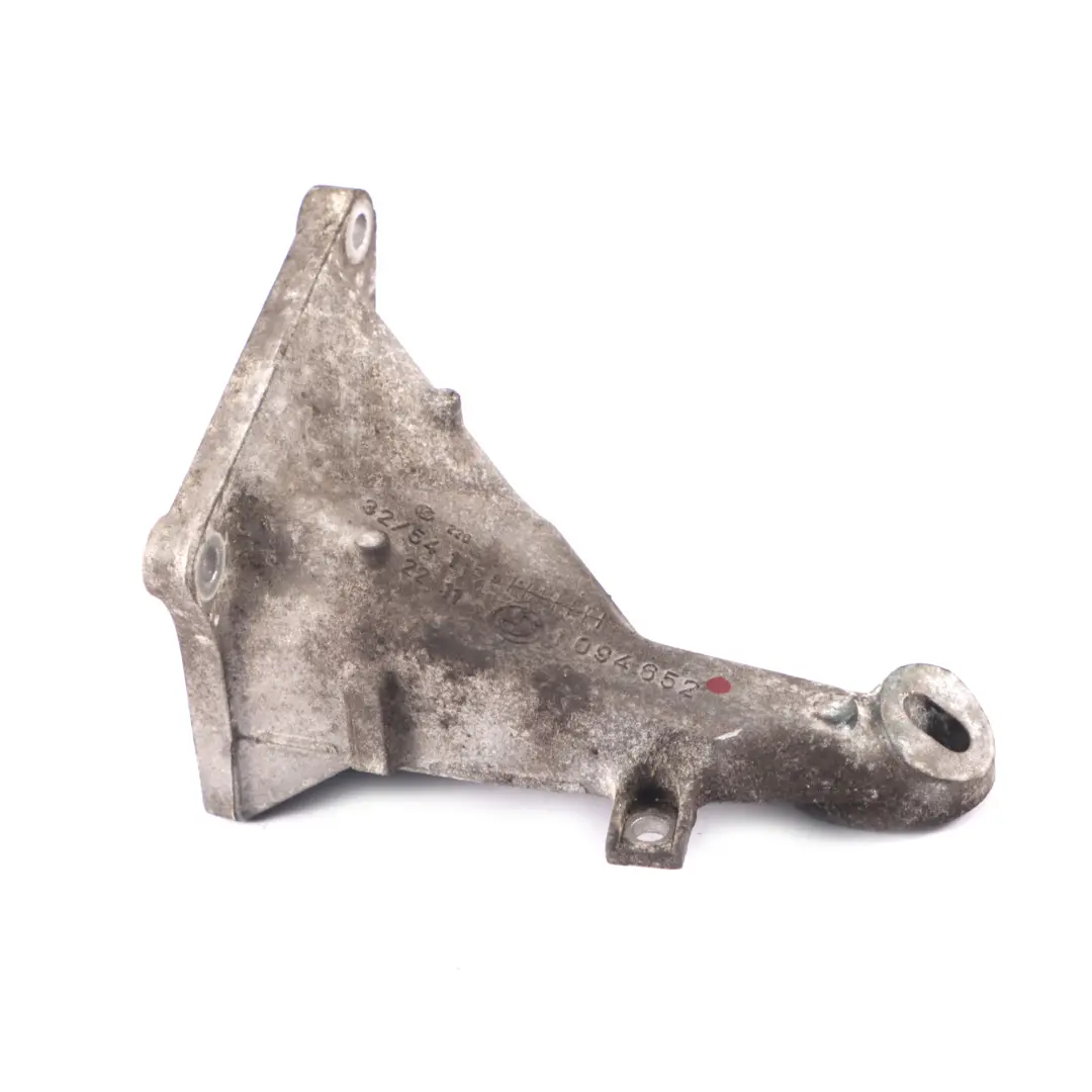 Bracket BMW E46 318i Petrol M43 Engine Mount Support Right O/S to Engine with Part number 1094652 Engine Bracket BMW E46 318i Petrol M43 Engine Mount Support Right O/S - SKU 1094652 - Part number 1094652