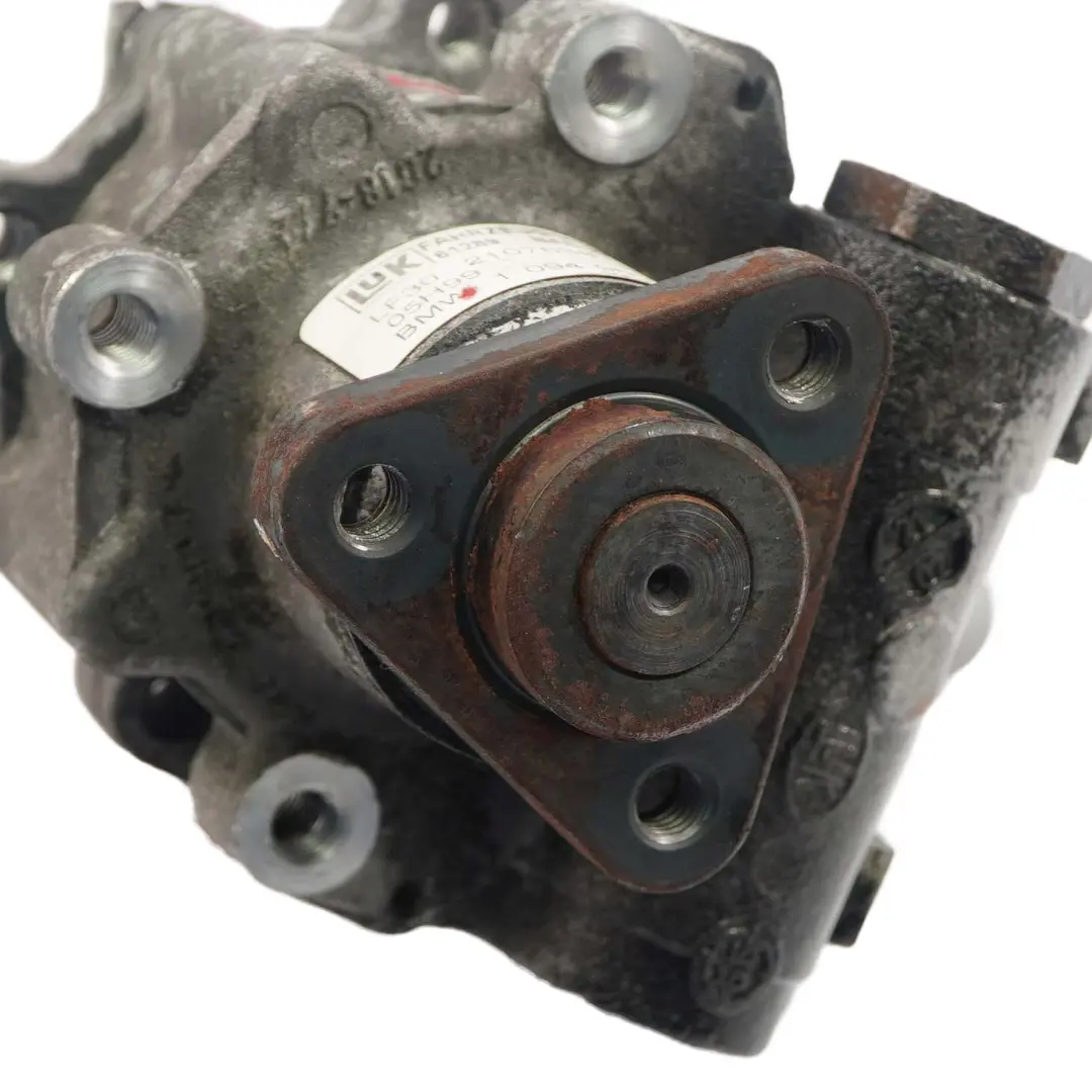 M52 M54 Petrol Power Steering Pump 120 bar LF-30 to BMW 3 Series E46 with Part number 1094965 BMW 3 Series E46 M52 M54 Petrol Power Steering Pump 120 bar LF-30 - SKU 1094965 - Part number 1094965