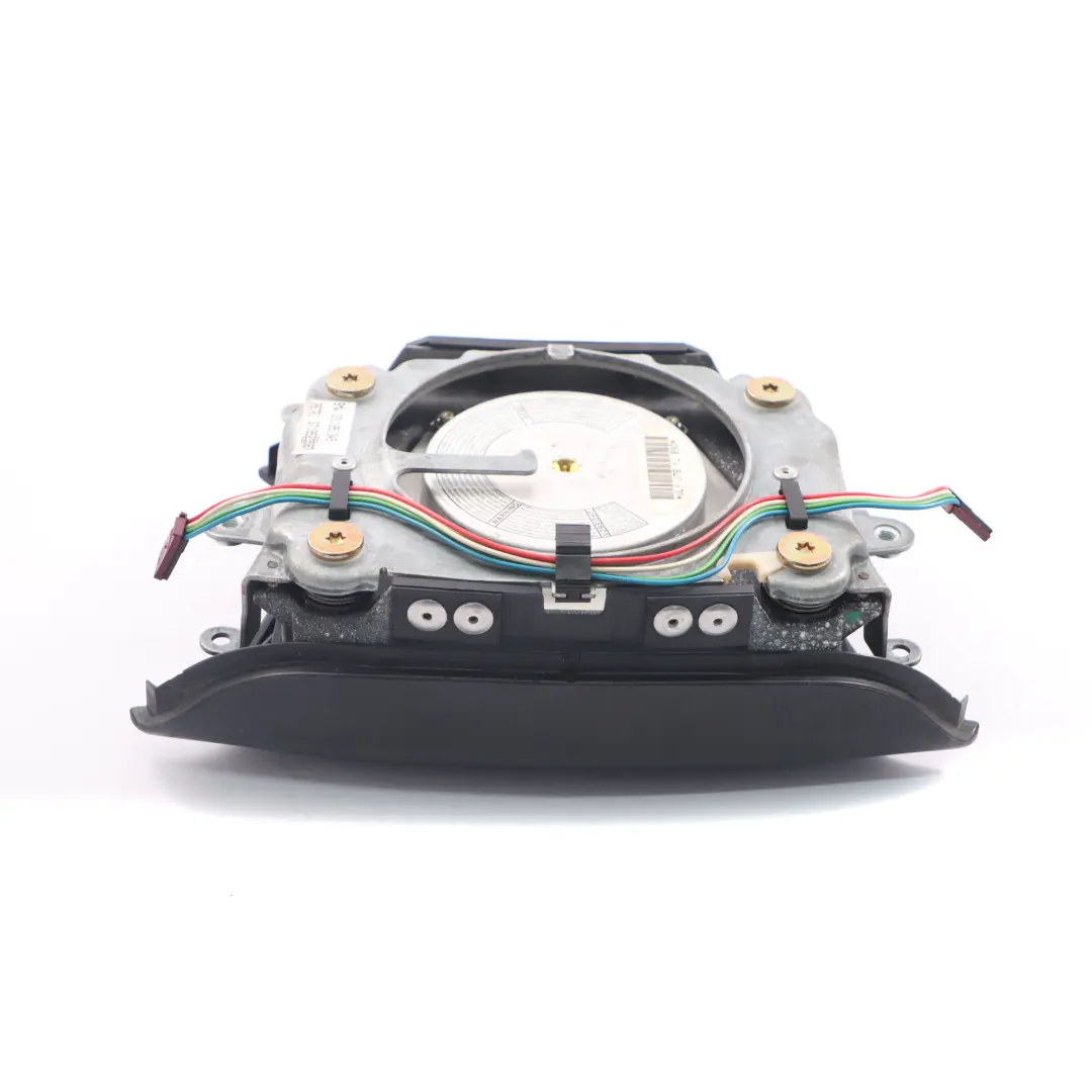 Steering Wheel Airbag Driver's Side Module Air Bag Black 1095134 to BMW E39 with Part number 1095133 BMW E39 Steering Wheel Airbag Driver's Side Module Air Bag Black 1095134 - SKU 1095133 - Part number 1095133