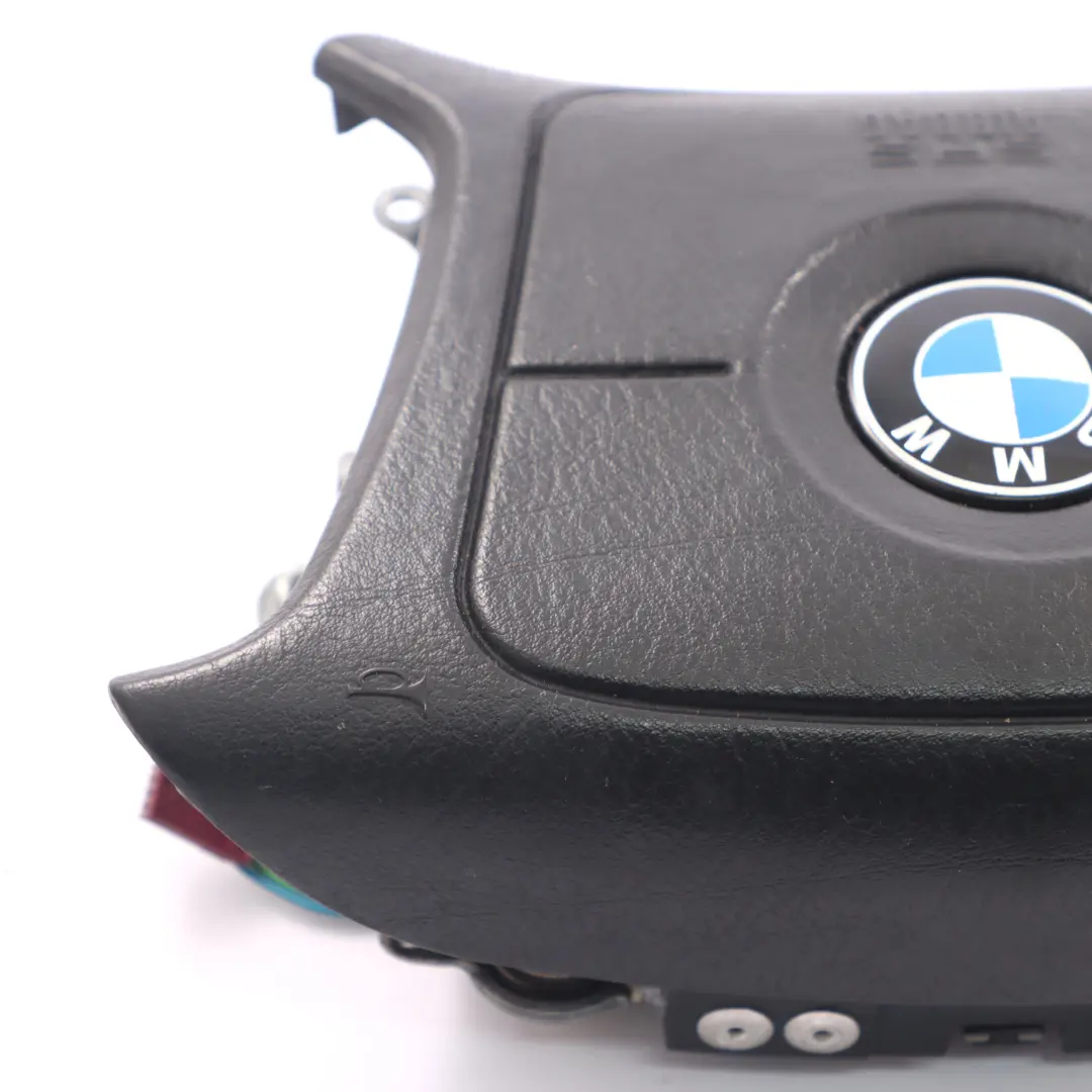 Steering Wheel Airbag Driver's Side Module Air Bag Black 1095134 to BMW E39 with Part number 1095133 BMW E39 Steering Wheel Airbag Driver's Side Module Air Bag Black 1095134 - SKU 1095133 - Part number 1095133