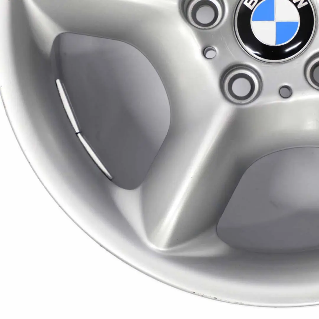 Silber Alu Felge Alufelge 17" Sternspeiche 57 ET:40 7,5J für BMW X5 er E53 mit Teilenummer 1096159 BMW X5 er E53 Silber Alu Felge Alufelge 17" Sternspeiche 57 ET:40 7,5J - SKU 1096159-4 - Teilenummer 1096159