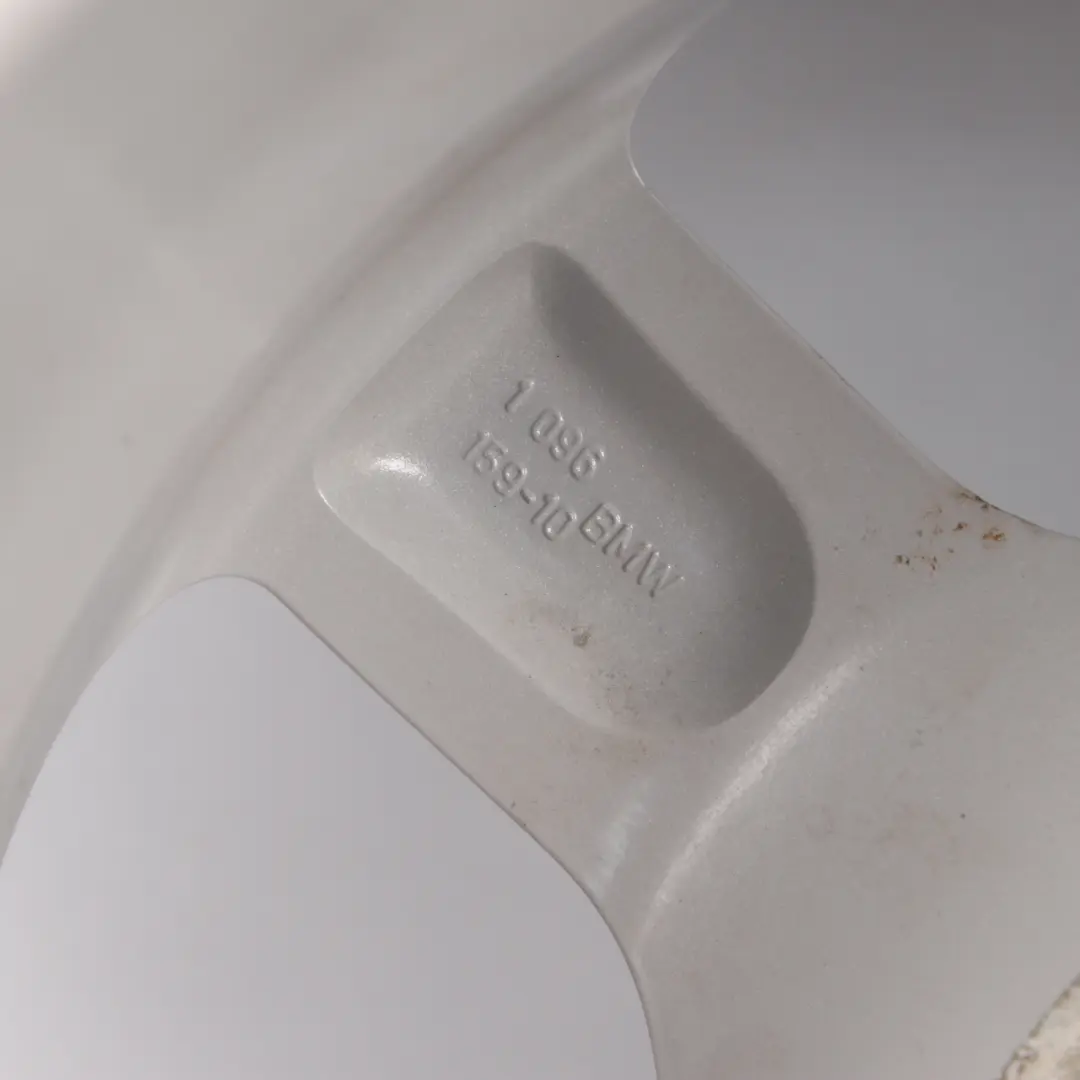 Felga Aluminiowa 17" 7,5J ET:40 z Oponą 235/65 R17 do BMW X5 E53 o numerze 1096159 BMW X5 E53 Felga Aluminiowa 17" 7,5J ET:40 z Oponą 235/65 R17 - SKU 1096159-7 - Numer Części 1096159