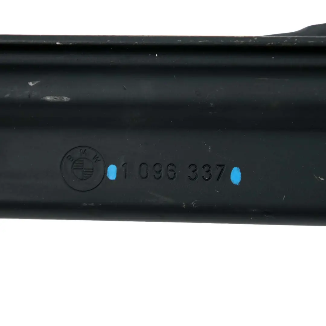 Articulated Steel Car Lifting Jack Tool 1096337 to BMW 7 Series E38 with Part number 1096489 BMW 7 Series E38 Articulated Steel Car Lifting Jack Tool 1096337 - SKU 1096489 - Part number 1096489