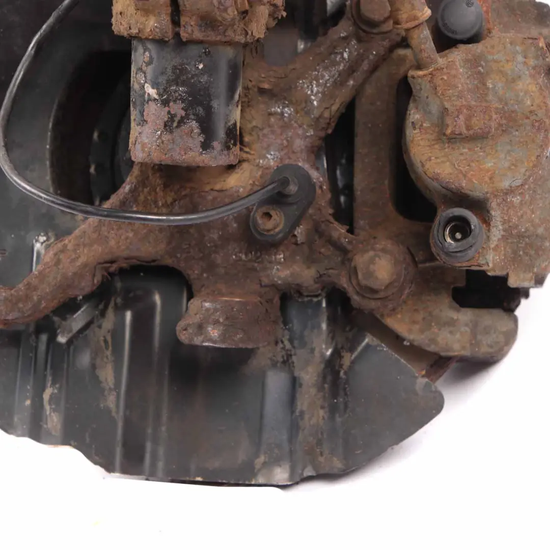 BMW 3 Series E46 323i M52 Front Right O/S Suspension Leg Brake Disc Wheel Hub - SKU 1096854 - Part number 1096853