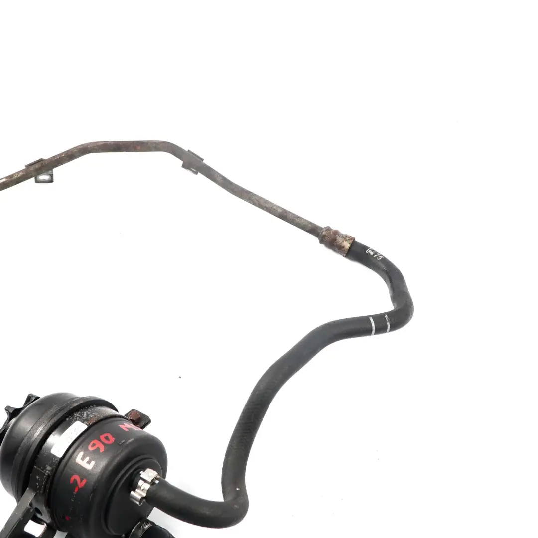 Steering Tank BMW E90 E91 E92 325d 330d Reservoir Return Line 1097164 to Power with Part number 6796348 Power Steering Tank BMW E90 E91 E92 325d 330d Reservoir Return Line 1097164 - SKU 1097164-2 - Part number 6796348