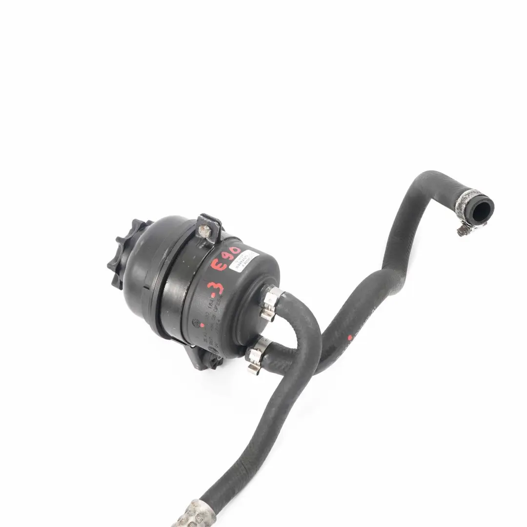 Depósito Línea Retorno Tanque Dirección Asistida N45 N46 para BMW E87 E90 E92 con número de pieza 1097164 BMW E87 E90 E92 Depósito Línea Retorno Tanque Dirección Asistida N45 N46 - SKU 1097164-3 - Número de pieza 1097164