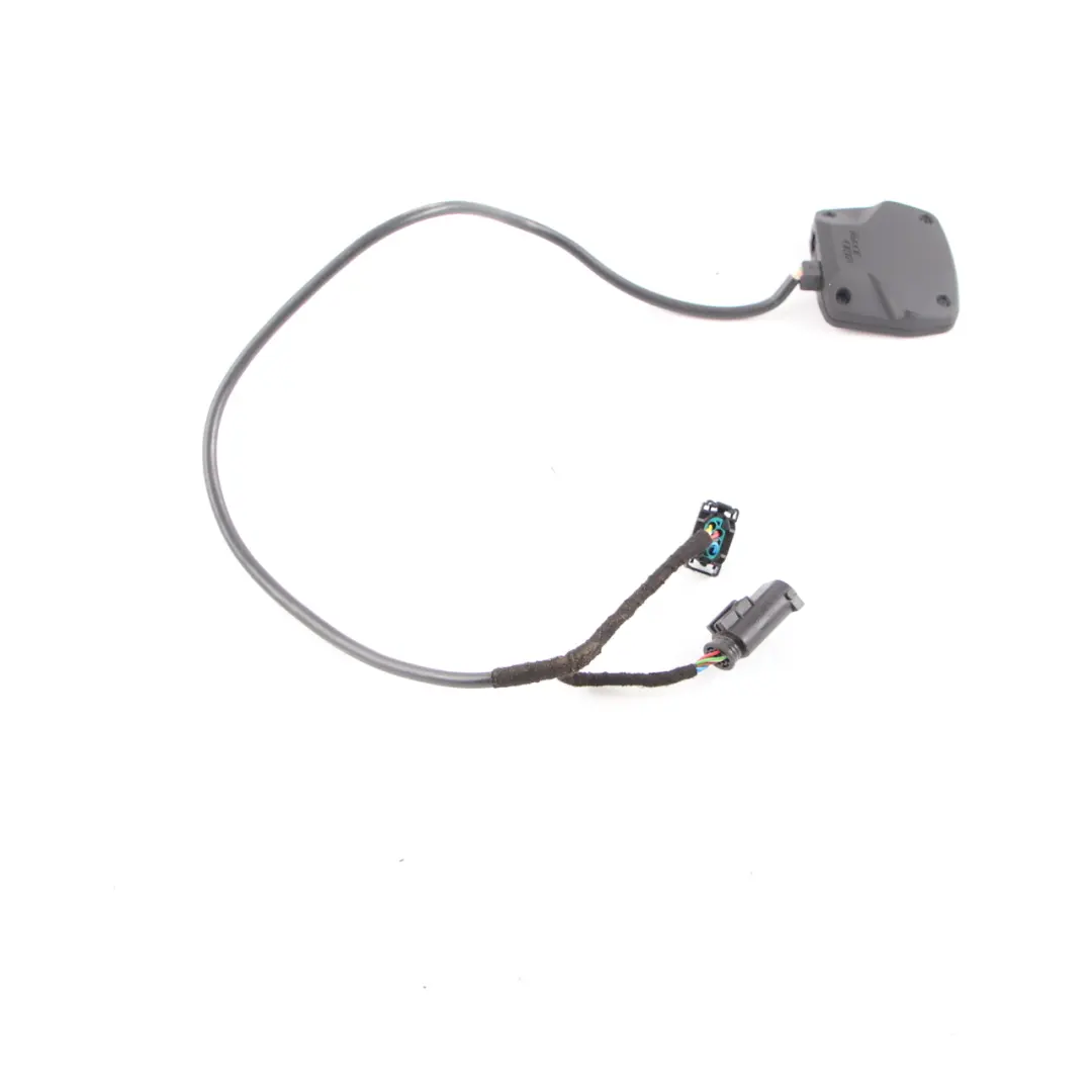 Race Chip XLR Control Unit Module to BMW F31 with Part number 10R-052090 BMW F31 Race Chip XLR Control Unit Module - SKU 10R-052090 - Part number 10R-052090