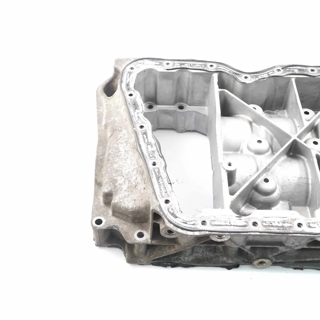 Carter para Renault Trafic II Vivaro B 2.0 DCI Motor Diesel con número de pieza 110174229R Renault Trafic II Vivaro B 2.0 DCI Motor Diesel Carter - SKU 110174229R - Número de pieza 110174229R