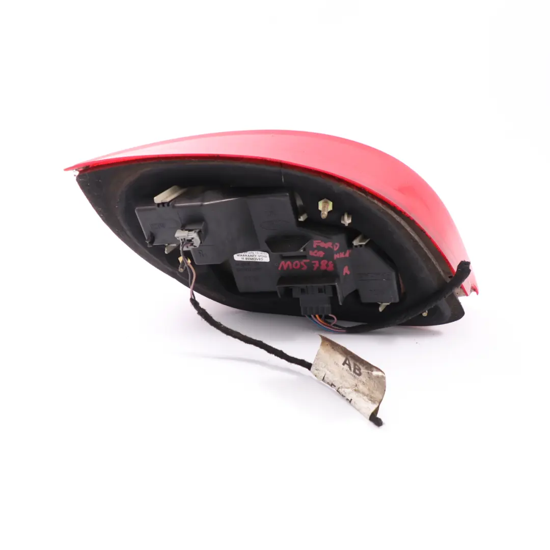 MK1 Lampada posteriore destra Fanale posteriore laterale 97KG13N004AB per Ford Ka con numero di parte 1105788 Ford Ka MK1 Lampada posteriore destra Fanale posteriore laterale 97KG13N004AB - SKU 1105788 - Numero di parte 1105788