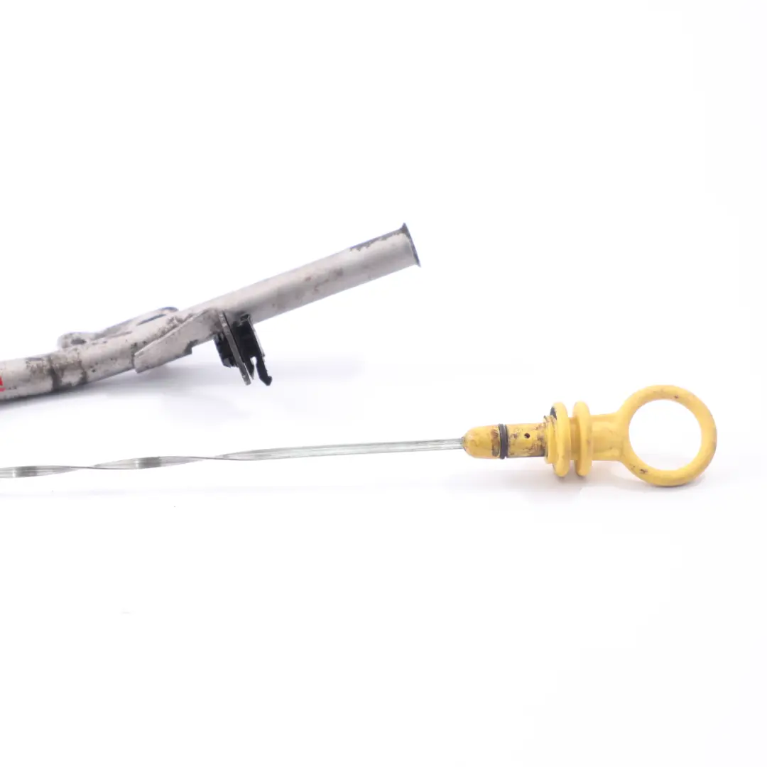 Guide Oil Level Dipstick to Renault Trafic III Opel Vivaro B 1.6 dCi with Part number 111518504R Renault Trafic III Opel Vivaro B 1.6 dCi Guide Oil Level Dipstick - SKU 111518504R - Part number 111518504R