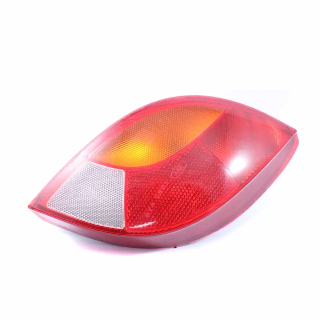 MK1 Lampada posteriore sinistra Fanale posteriore laterale 97KG13N004BA per Ford Ka con numero di parte 1120330 Ford Ka MK1 Lampada posteriore sinistra Fanale posteriore laterale 97KG13N004BA - SKU 1120330 - Numero di parte 1120330