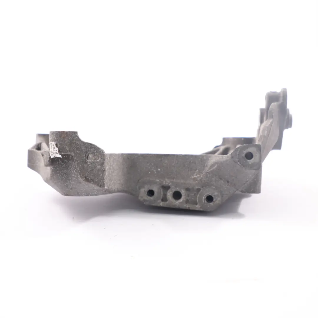 Rechts Halterung für Renault Trafic III Vivaro B 1.6 DCi Motor mit Teilenummer 112313054R Renault Trafic III Vivaro B 1.6 DCi Motor Rechts Halterung - SKU 112313054R - Teilenummer 112313054R