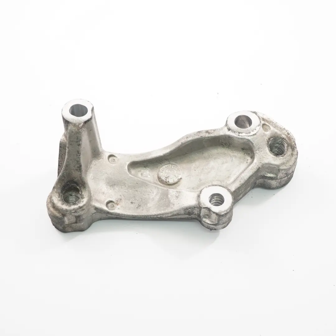 Gearbox Transmission Mount Support Bracket Carrier to Nissan Qashqai with Part number 11253 JD700 Nissan Qashqai Gearbox Transmission Mount Support Bracket Carrier - SKU 11253 JD700 - Part number 11253 JD700