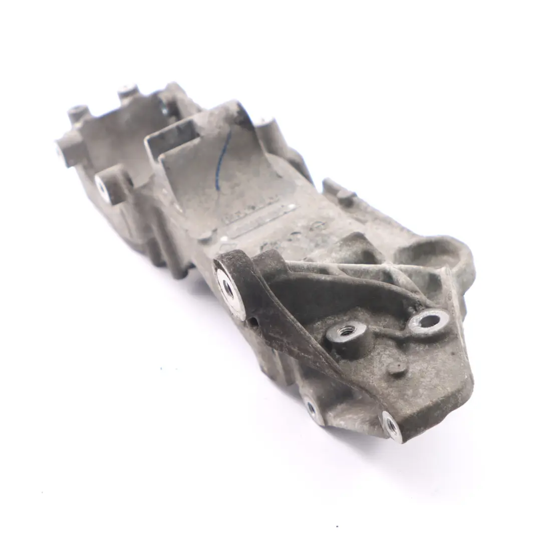 Renault Master III DCI Alternator Support Bracket Mount - SKU 117103585R - Part number 117103585R