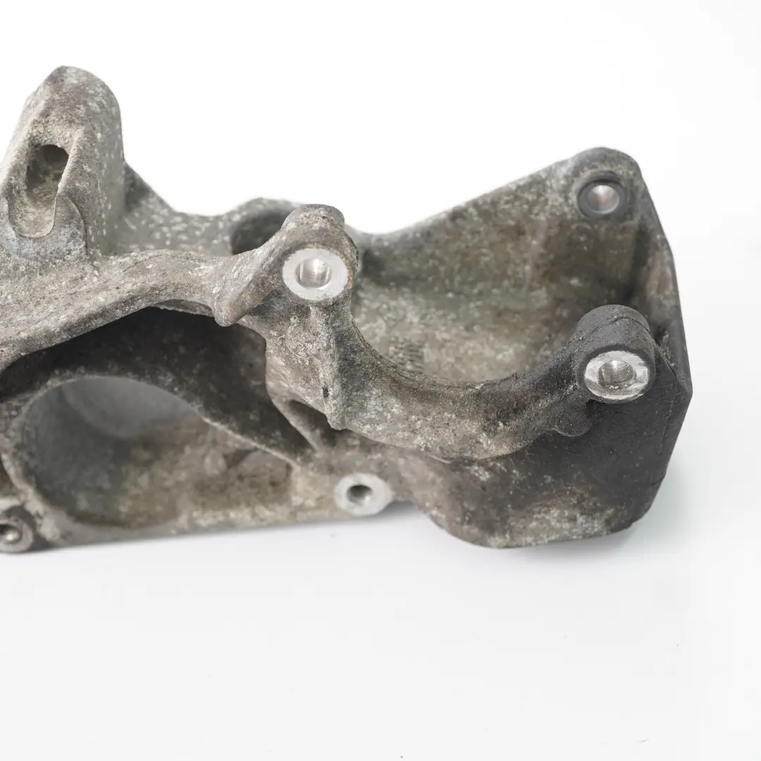 Renault Traifc Opel Vivaro Wspornik Łapa Mocowanie Alternatora - SKU 117109477R - Numer Części 117109477R