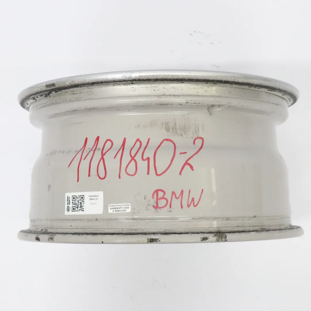 Cerchio in lega argento 16" Styling 6 7.5J ET:20 per BMW E38 con numero di parte 1181840 BMW E38 Cerchio in lega argento 16" Styling 6 7.5J ET:20 - SKU 1181840-2 - Numero di parte 1181840