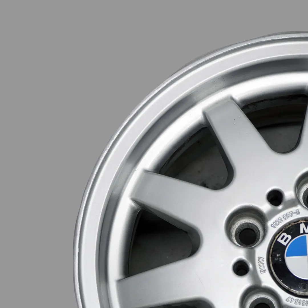 BMW 3 E36 E46 Argent Jantes Alu Alliage 15" 7J ET:47 Coiffant 28 - SKU 1182607-1 - Numéro de pièce 1182607