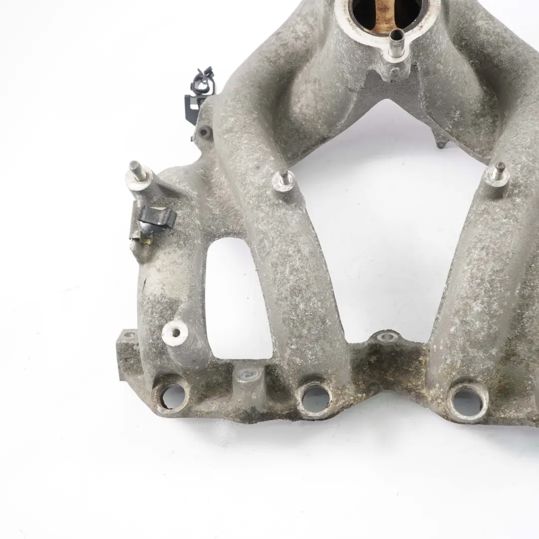 BMW E36 316i M43 Motore benzina Collettore aspirazione inferiore Parte - SKU 1247494 - Numero di parte 1247494