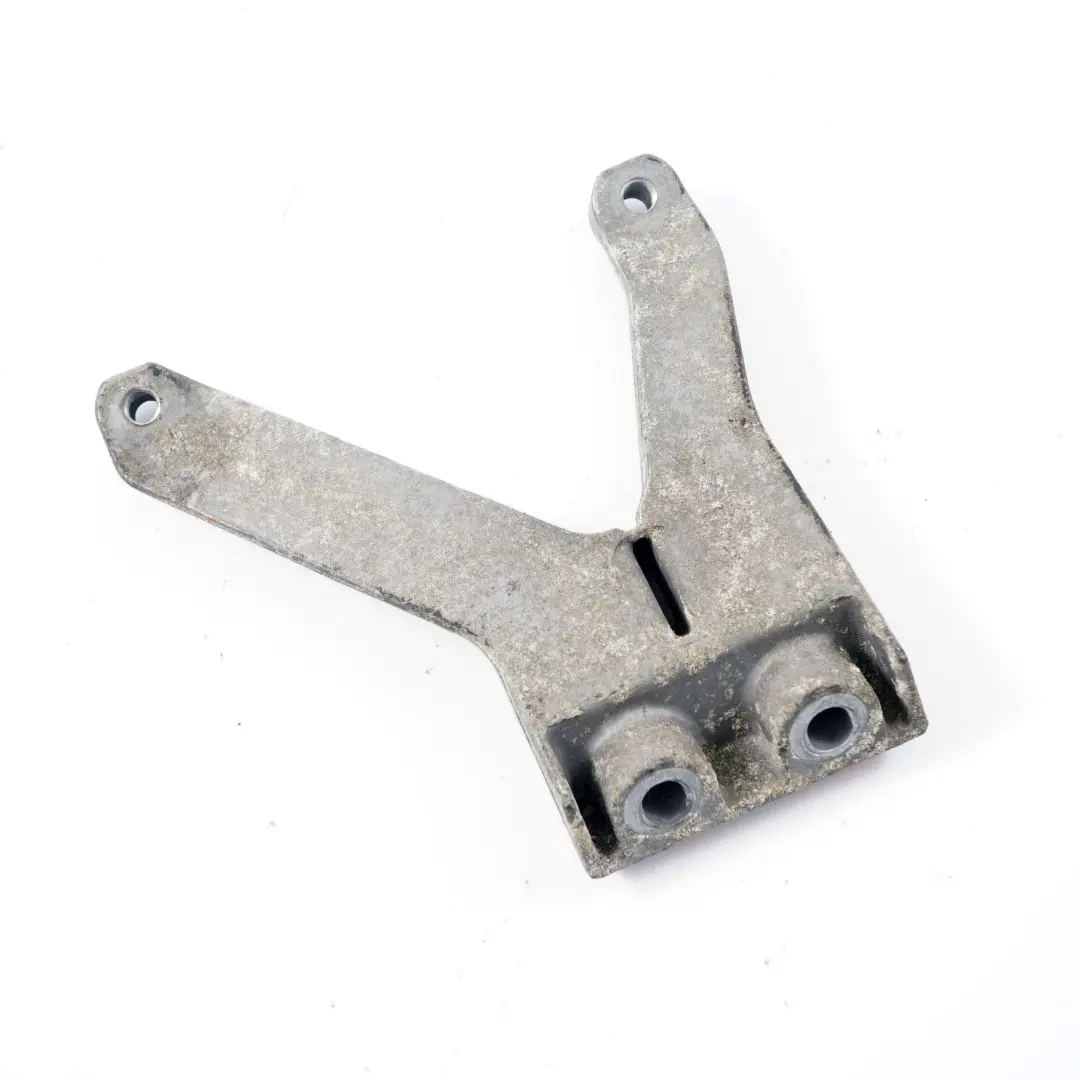 Mocowanie Silnika Kolektora M43 do BMW E34 E36 o numerze 1247496 BMW E34 E36 Mocowanie Silnika Kolektora M43 - SKU 1247496 - Numer Części 1247496