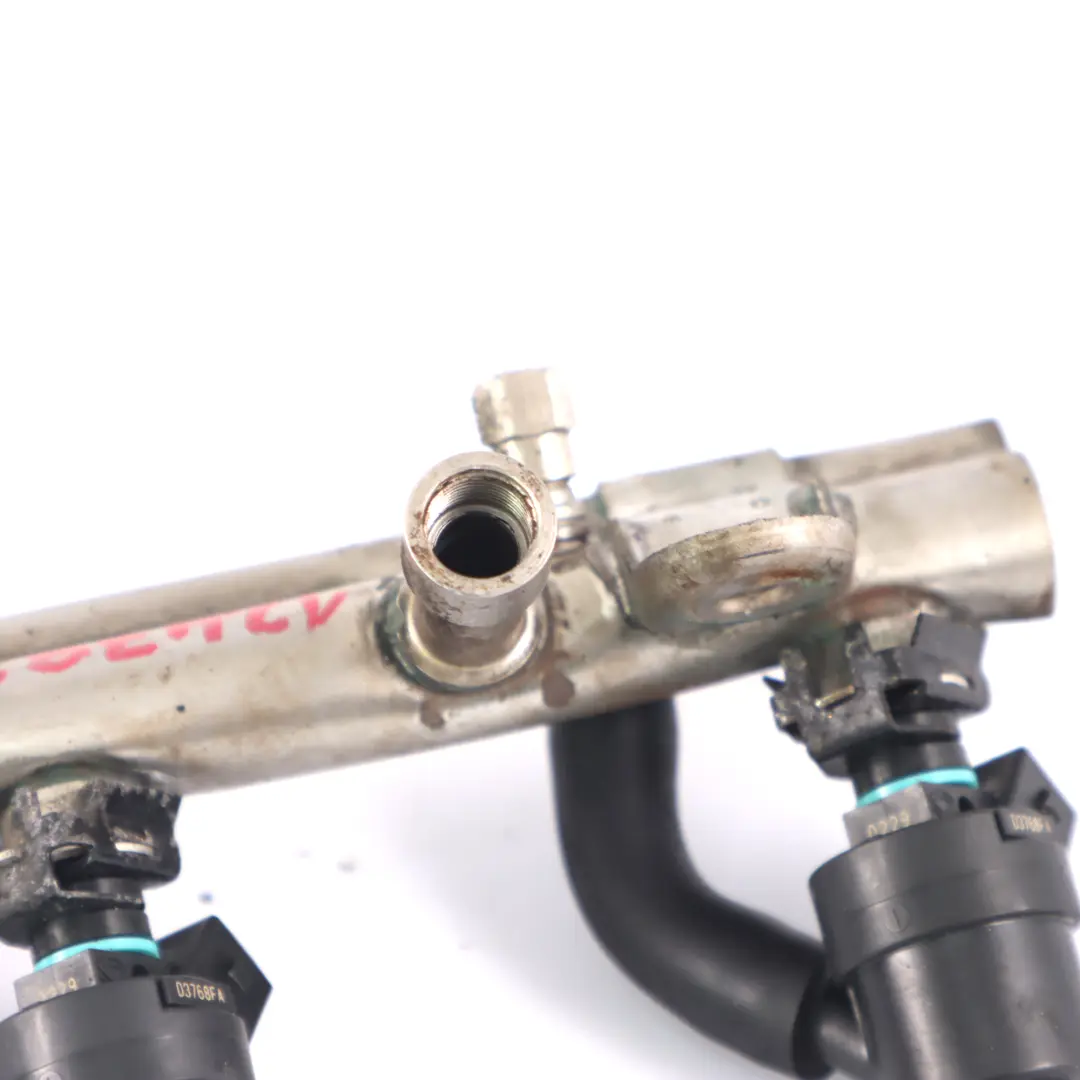 Rail BMW E46 316i 318i 318Ci Benzina M43 Iniezione Rail Iniettori per Fuel con numero di parte 1247930 Fuel Rail BMW E46 316i 318i 318Ci Benzina M43 Iniezione Rail Iniettori - SKU 1247930 - Numero di parte 1247930