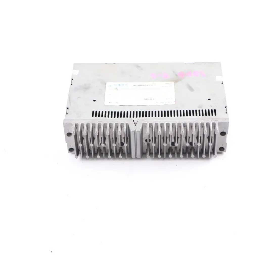 Stereo Sound System Lautsprecher Amp Verstärker 8R0035223F für Audi A4 B8 A5 8T mit Teilenummer 12773378 Audi A4 B8 A5 8T Stereo Sound System Lautsprecher Amp Verstärker 8R0035223F - SKU 12773378 - Teilenummer 12773378