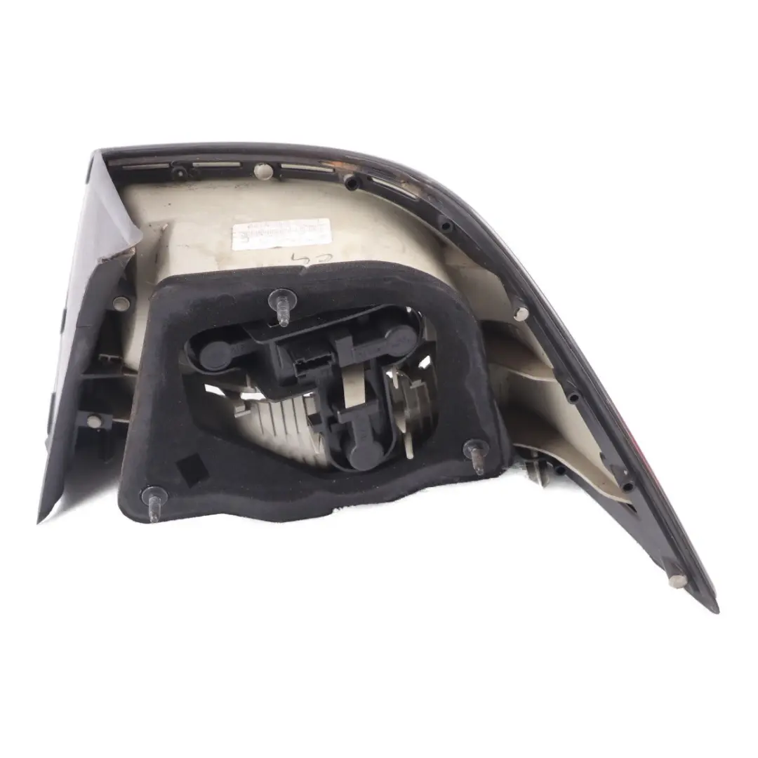 MK2 Facelift Rear Light Side Panel Left N/S Tail Lamp to Saab 9-3 with Part number 12775608 Saab 9-3 MK2 Facelift Rear Light Side Panel Left N/S Tail Lamp - SKU 12775608 - Part number 12775608