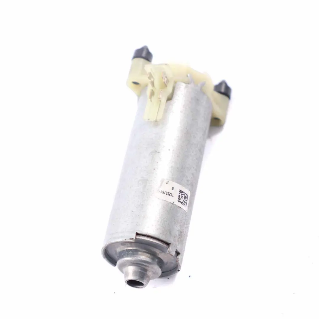 Mercedes W204 Actuador del motor de ajuste del asiento P0-12157-01 0 - SKU 130002623 - Número de pieza 0130002623