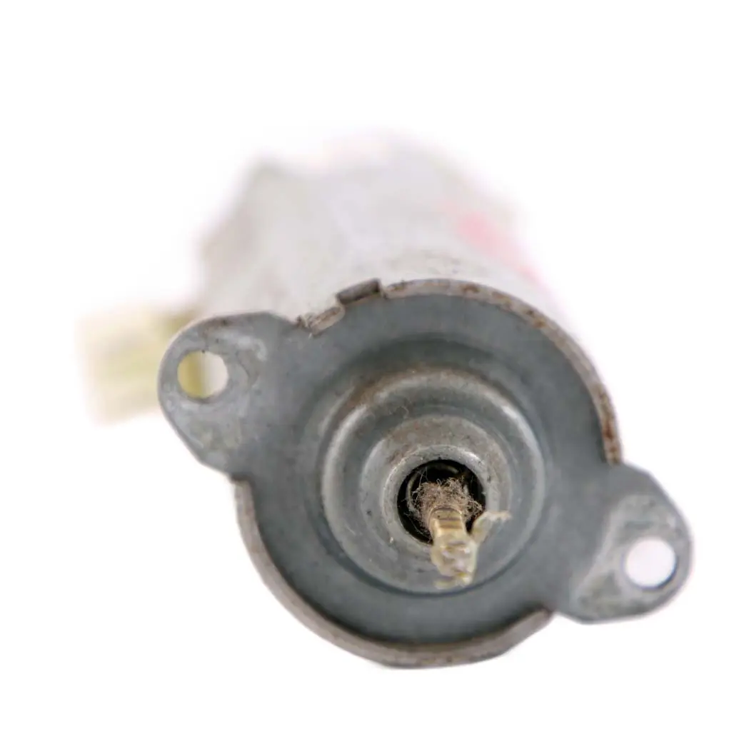 Mercedes-Benz B W245 Front Right O/S Seat Adjuster Motor Actuator 0 to with Part number 0130002641 Mercedes-Benz B W245 Front Right O/S Seat Adjuster Motor Actuator 0 - SKU 130002641 - Part number 0130002641